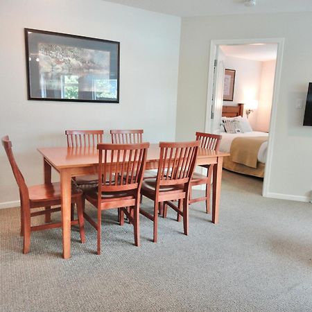Bear Lodge Two Bedroom By Mva Whistler Exterior photo